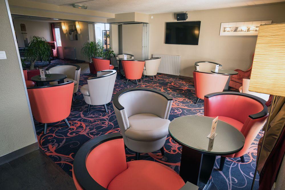 Logis L'Orée de Chartres - Barjouville Hotel Barjouville