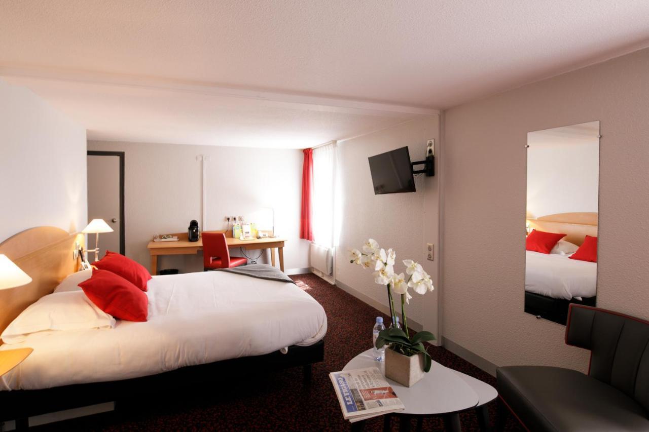 Logis L'oree De Chartres - Hotel 3*