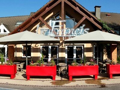 Logis L'oree De Chartres - 3*